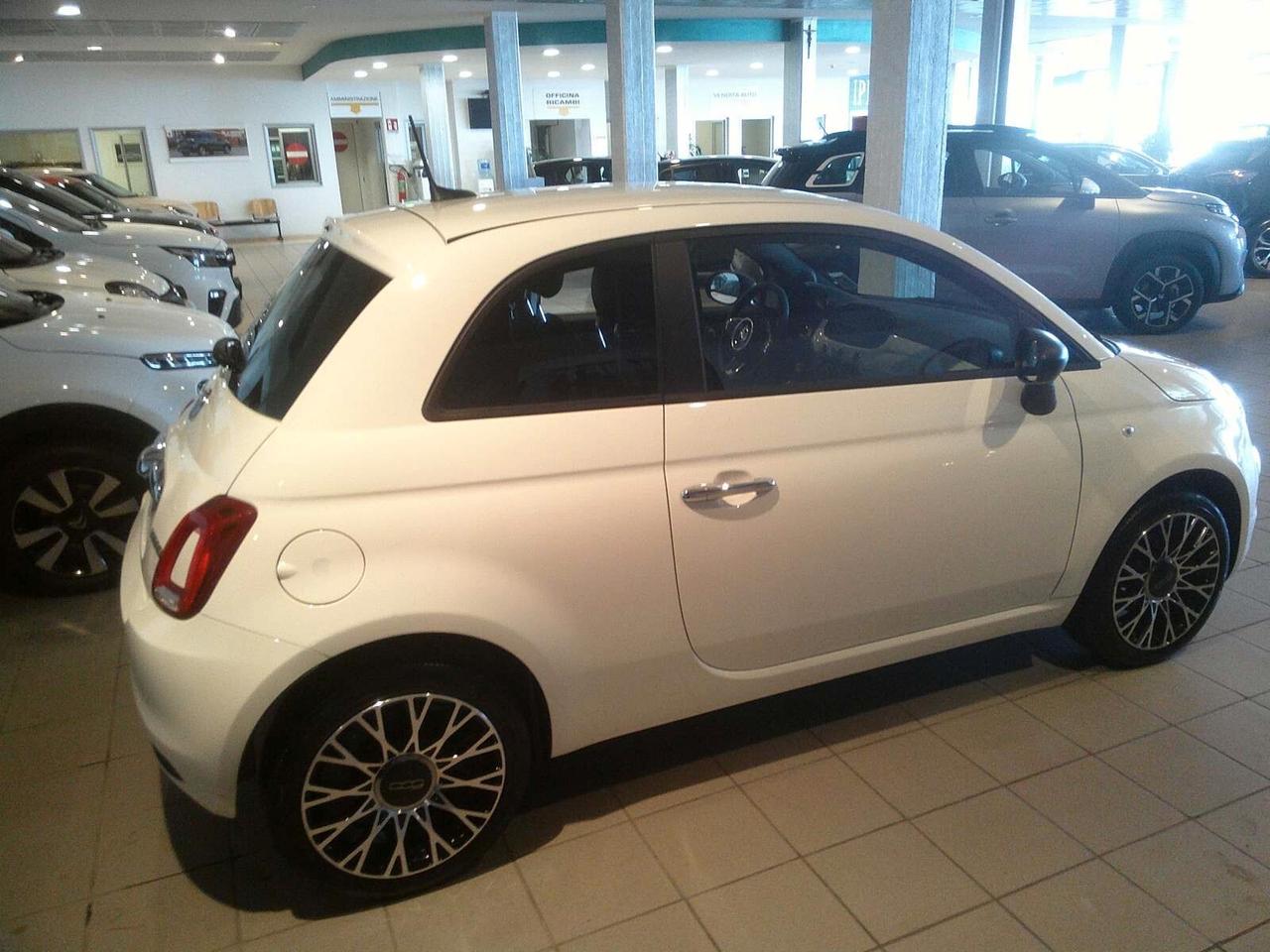 Fiat 500 1.0 Hybrid Dolcevita