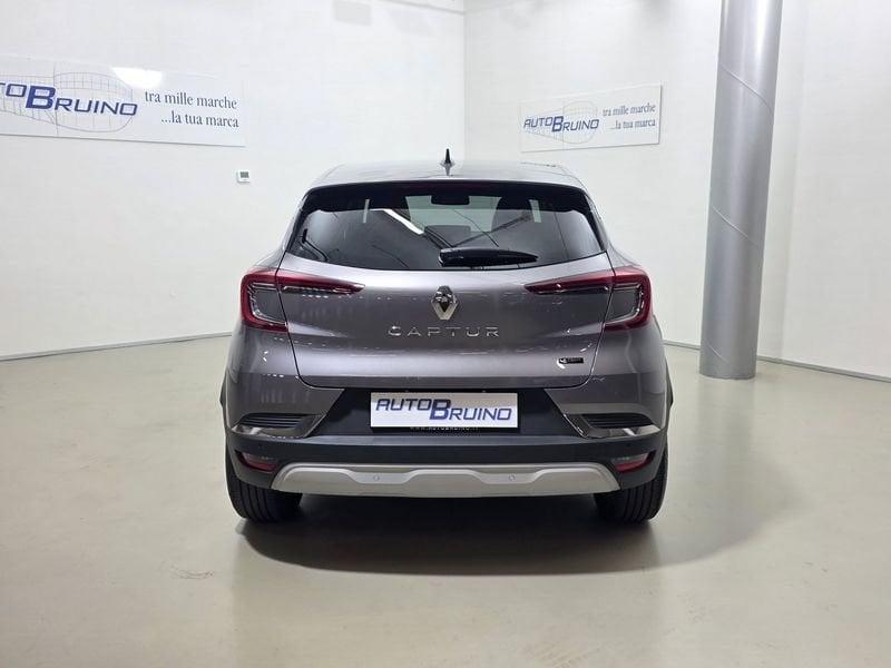 Renault Captur E-Tech hybrid 1.6 E-TECH HEV 145 TECHNO AUTO