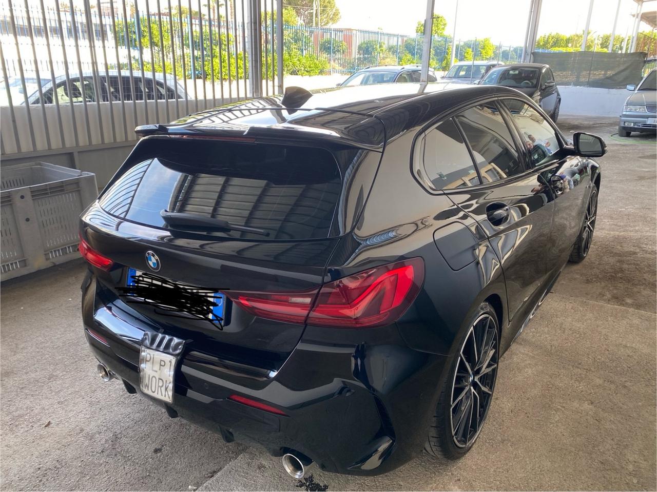 Bmw 116 116d 5p. Msport