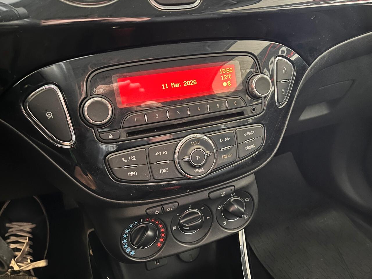 Opel Adam 1.2 70 CV Jam