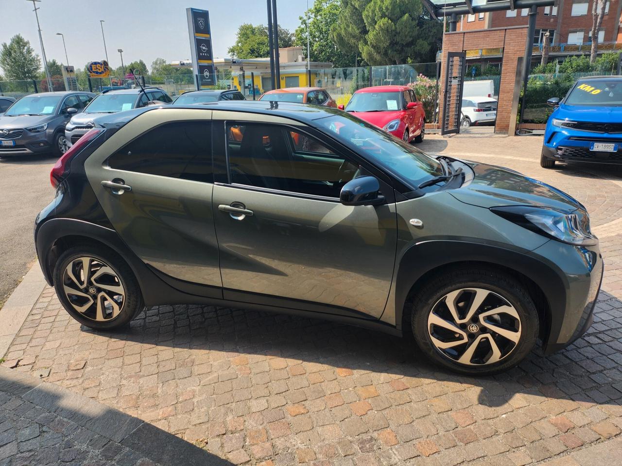 Toyota Aygo X 1.0 VVT-i 72 CV 5 porte Lounge Air S-CVT