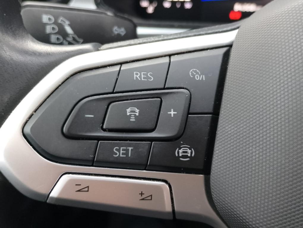 Volkswagen T-Roc 1.0 TSI Life -IMPECCABILE-