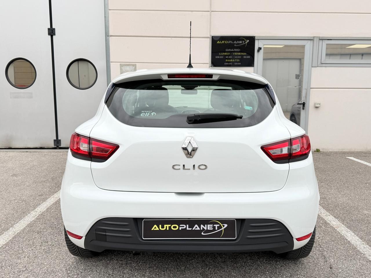 Renault Clio 1.2 75 CV 5 porte Duel
