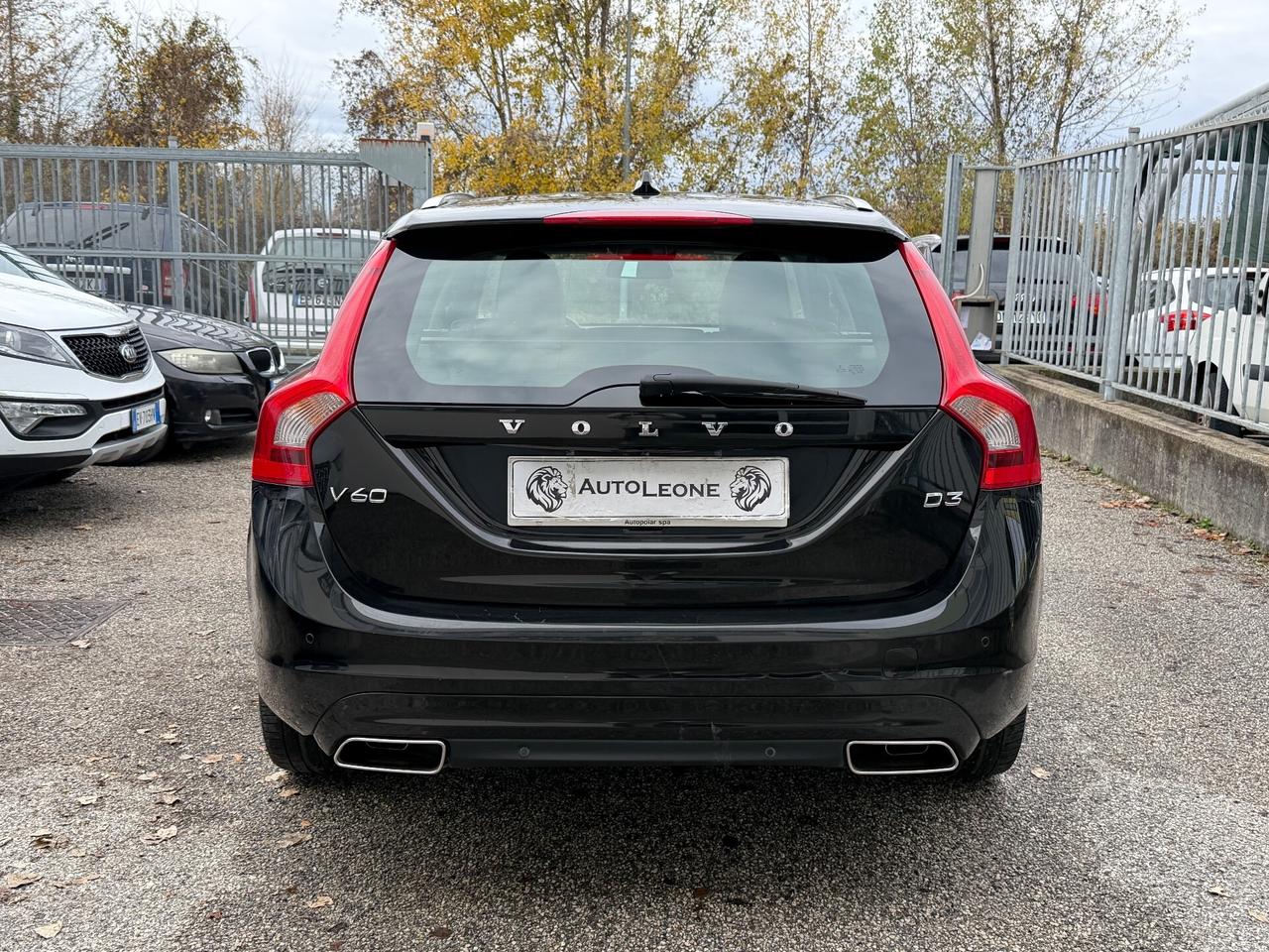 Volvo V60 2.0D 150 cv R-design Automatica