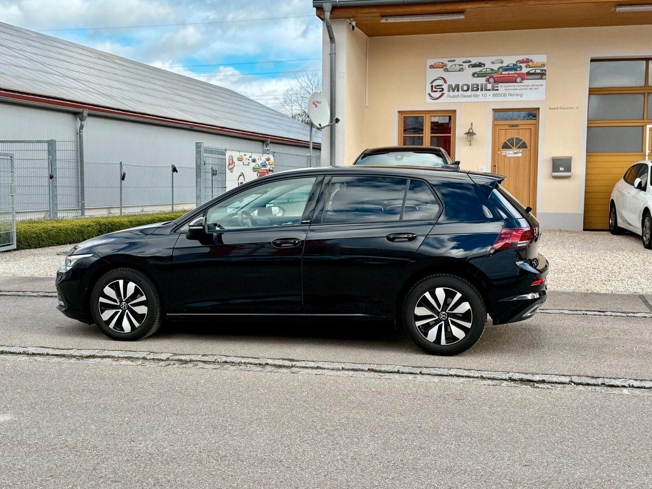 Volkswagen Golf VIII 2.0TDi Move LED*ACC*NAVI