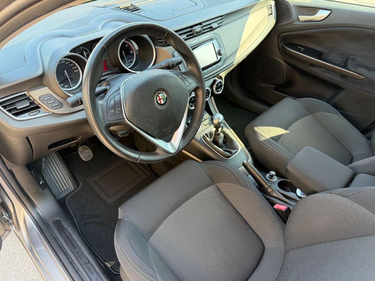 ALFA ROMEO - Giulietta - 2.0 JTDm-2 150 CV Distinctive #UNICOPROPRIETARIO