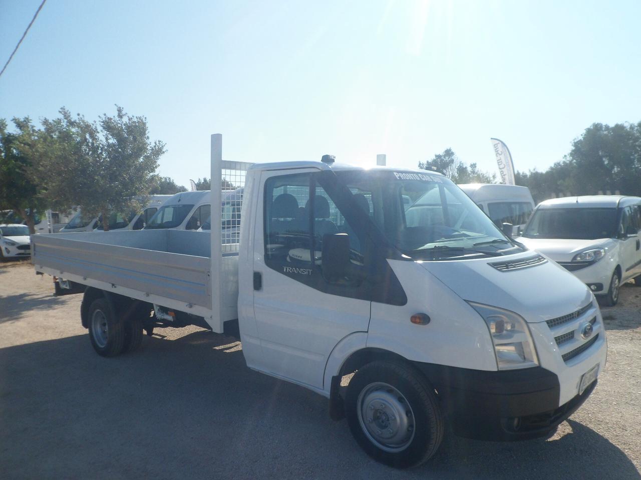 Ford Transit cassone fisso