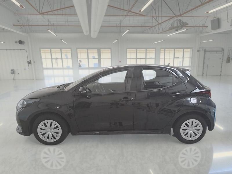 TOYOTA YARIS HYBRID BUSINESS MY22 5 PORTE BERLINA