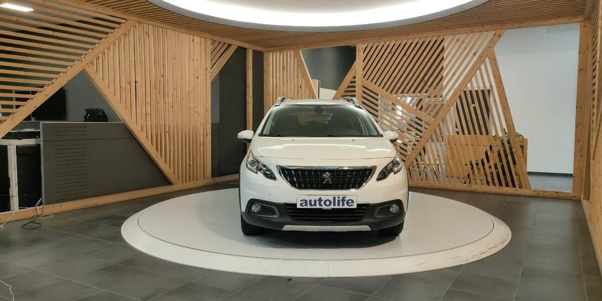 Peugeot 2008 1.5 bluehdi Allure s&s 100cv my19