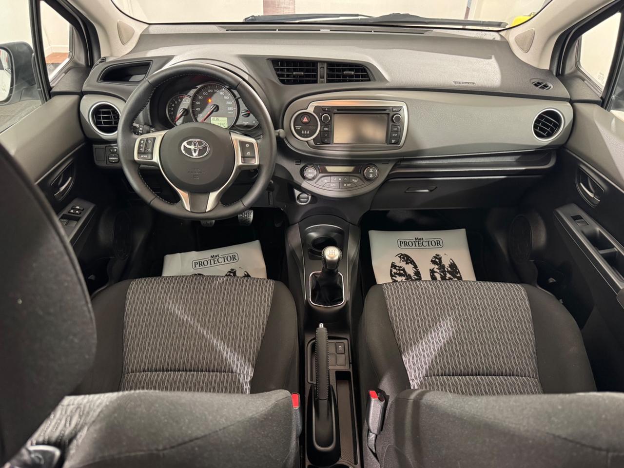 Toyota Yaris 1.0 5 porte Lounge