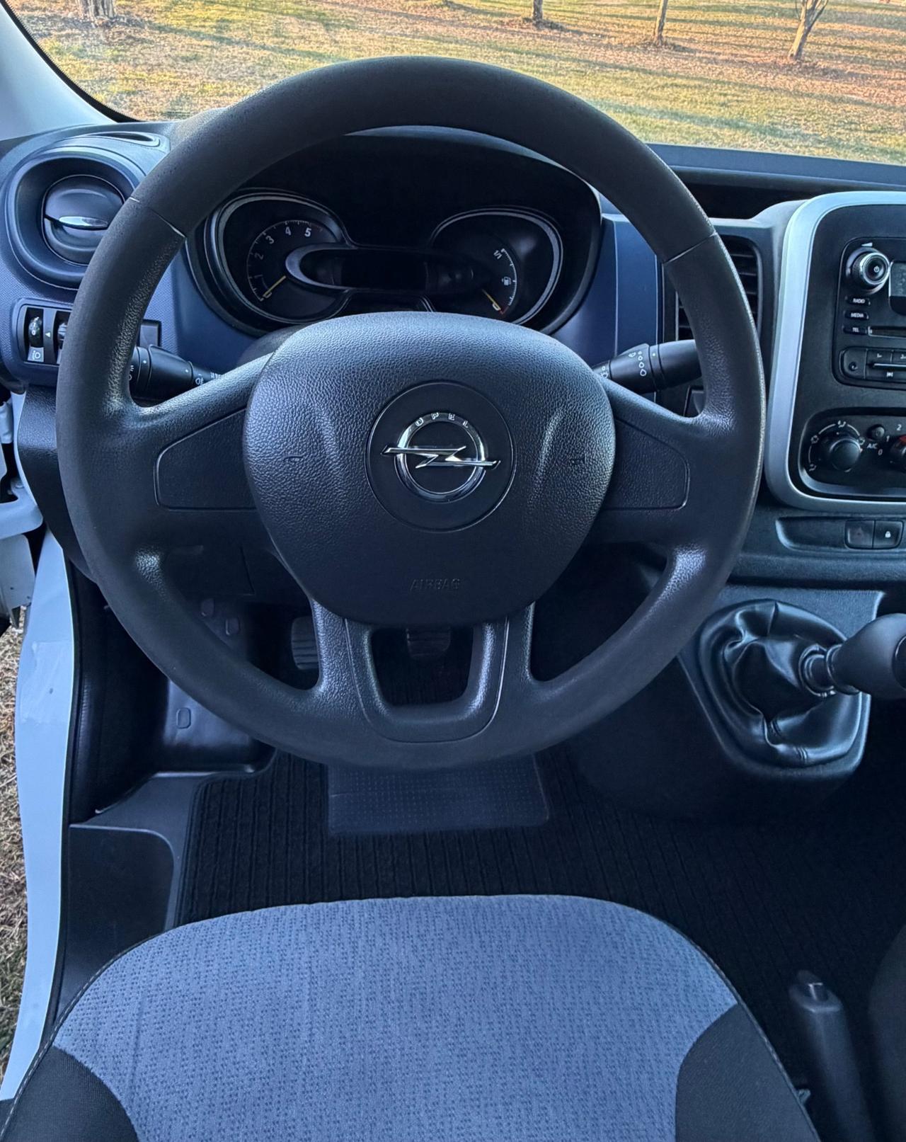 OPEL VIVARO 1.6 DCi NEOPATENTATI