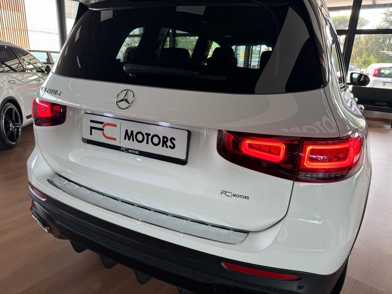 Mercedes-Benz GLB 200 d AMG 4matic