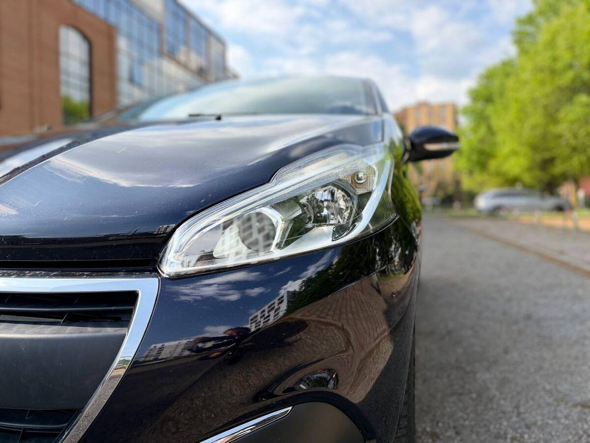 Peugeot 208 1.6 bluehdi Allure 75cv 5p CINGHIA SOSTITUITA