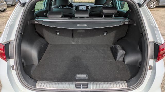 KIA Sportage GT-Line MHEV 1.6cc 136cv AUTOMATICA CAMERA POST.