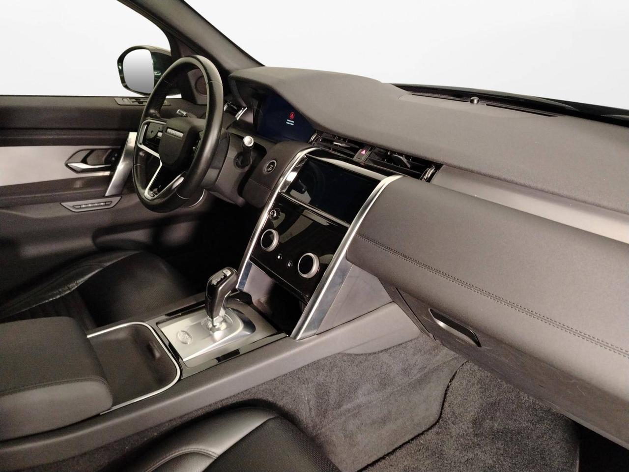 Land Rover Discovery Sport 2.0d td4 mhev SE awd 163cv 7 Posti