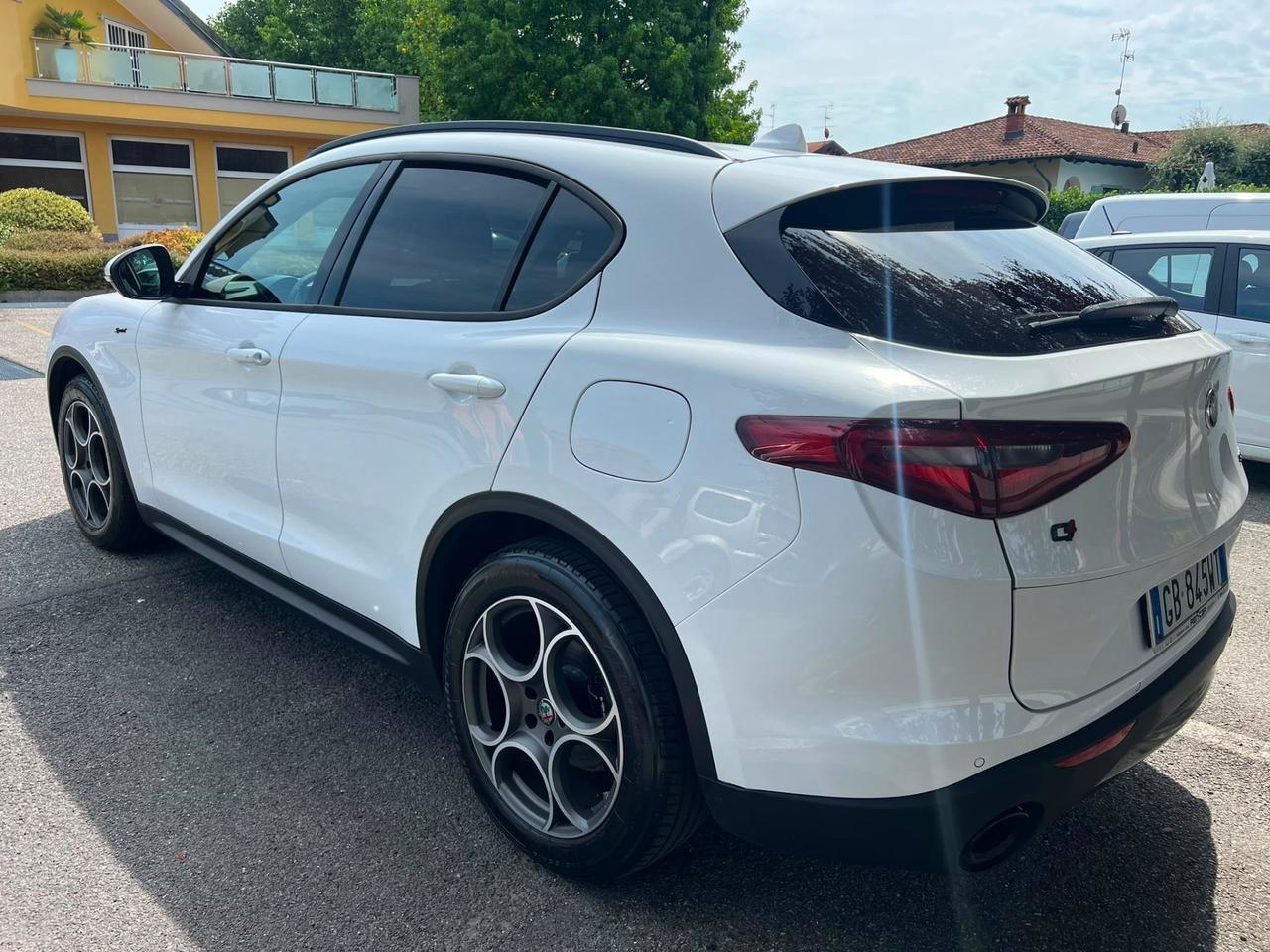 Alfa Romeo Stelvio 2.2 190cavalli q4