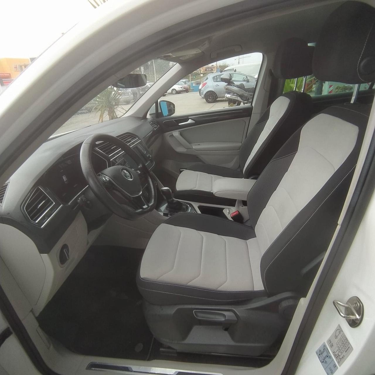 Volkswagen Tiguan 2.0 TDI SCR DSG 4MOTION Executive BMT