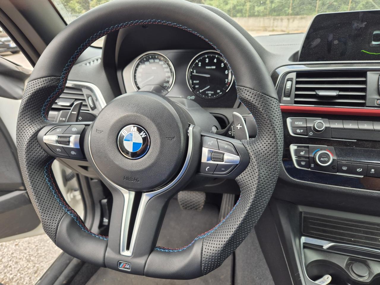 BMW 220 i Cabrio Aut. Sport Line -2020- 57.844km