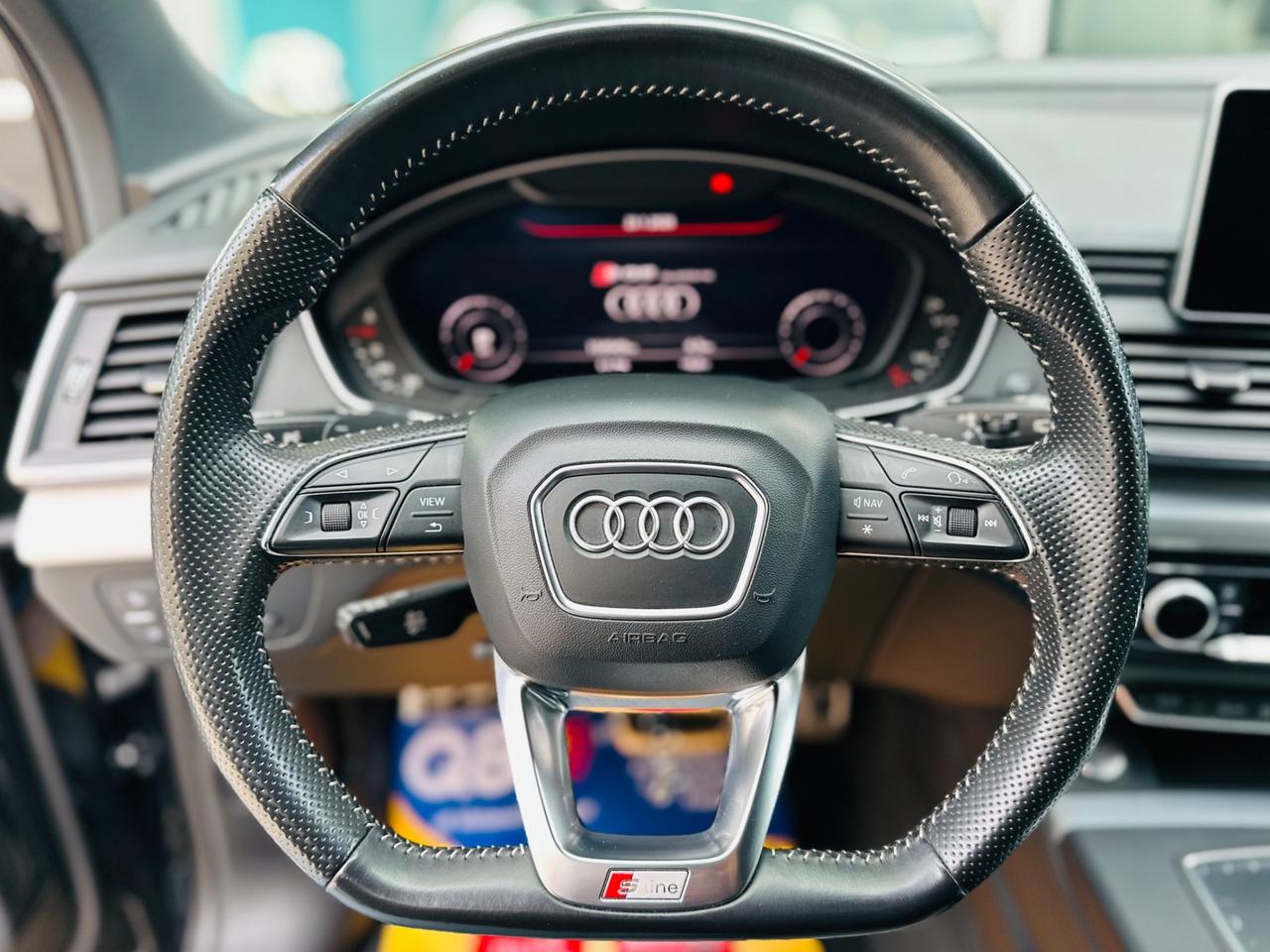 Audi Q5 2.0 TDI 190CV quattro Stronic S-LINE