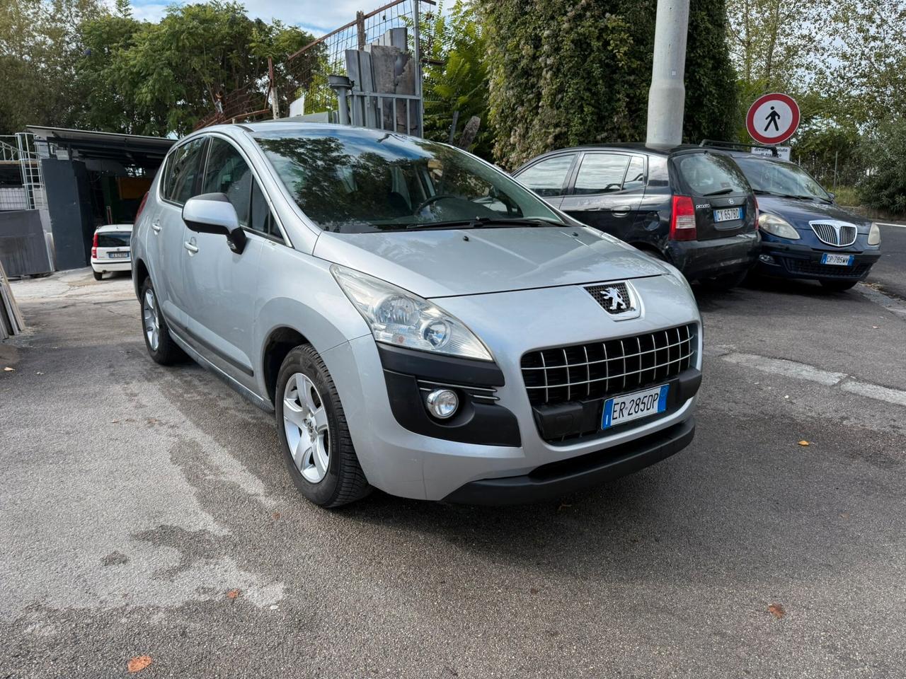 Peugeot 3008 1.6 HDi 115CV Business 2013 DA VETRINA