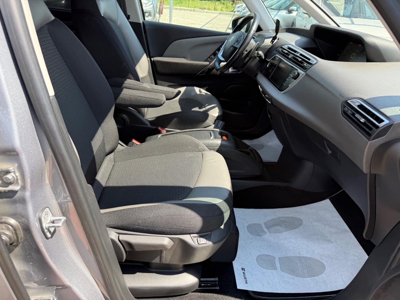 Citroen Grand C4 Picasso BlueHDi 120 Shine 7 POSTI