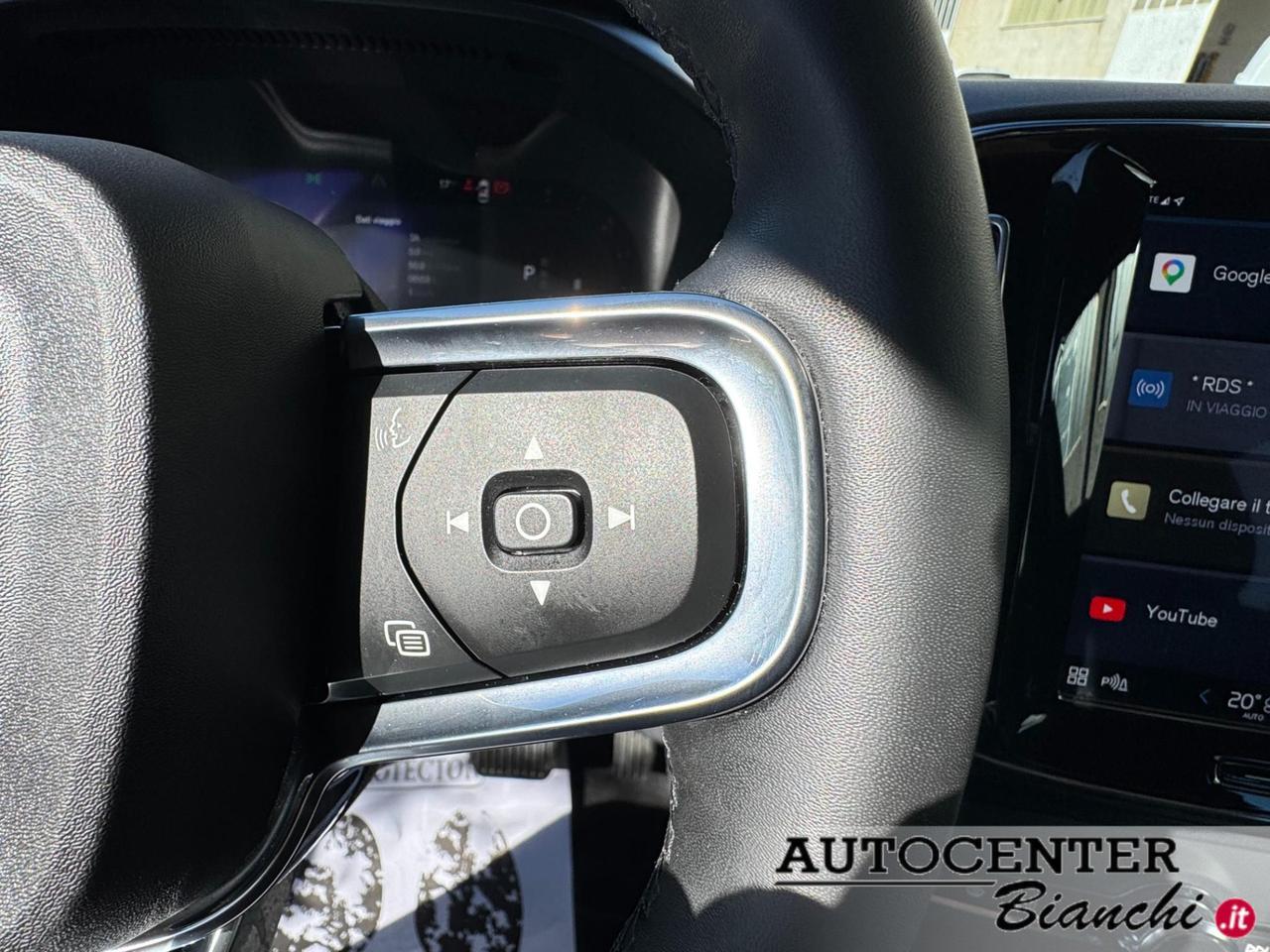 Volvo XC40 2.0 b4 awd Momentum