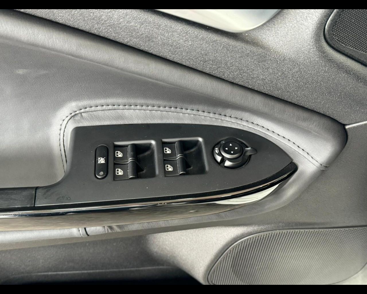 ALFA ROMEO Giulietta 2.0 JTDm Distinctive 140cv