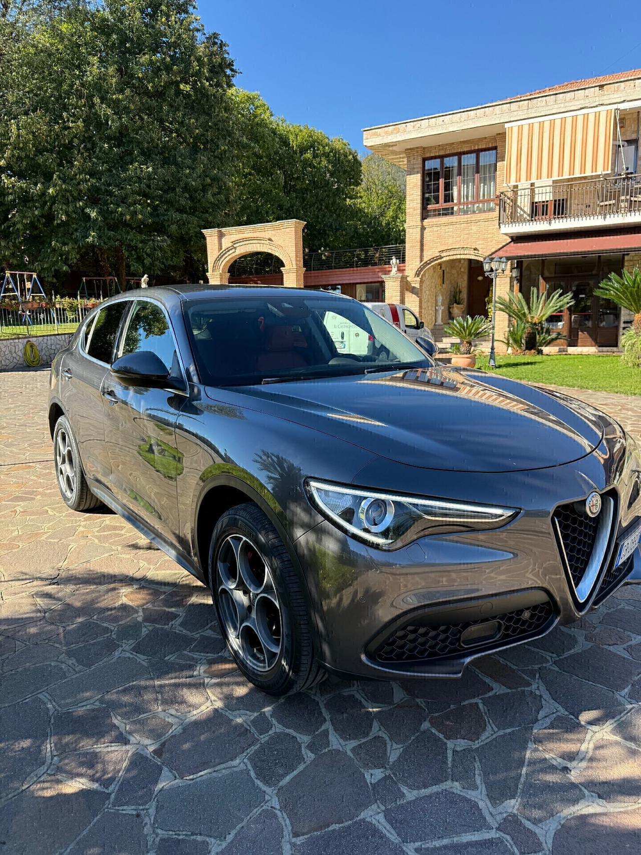 Alfa Romeo Stelvio 2.2 Turbodiesel 190 CV AT8 Q4 Executive