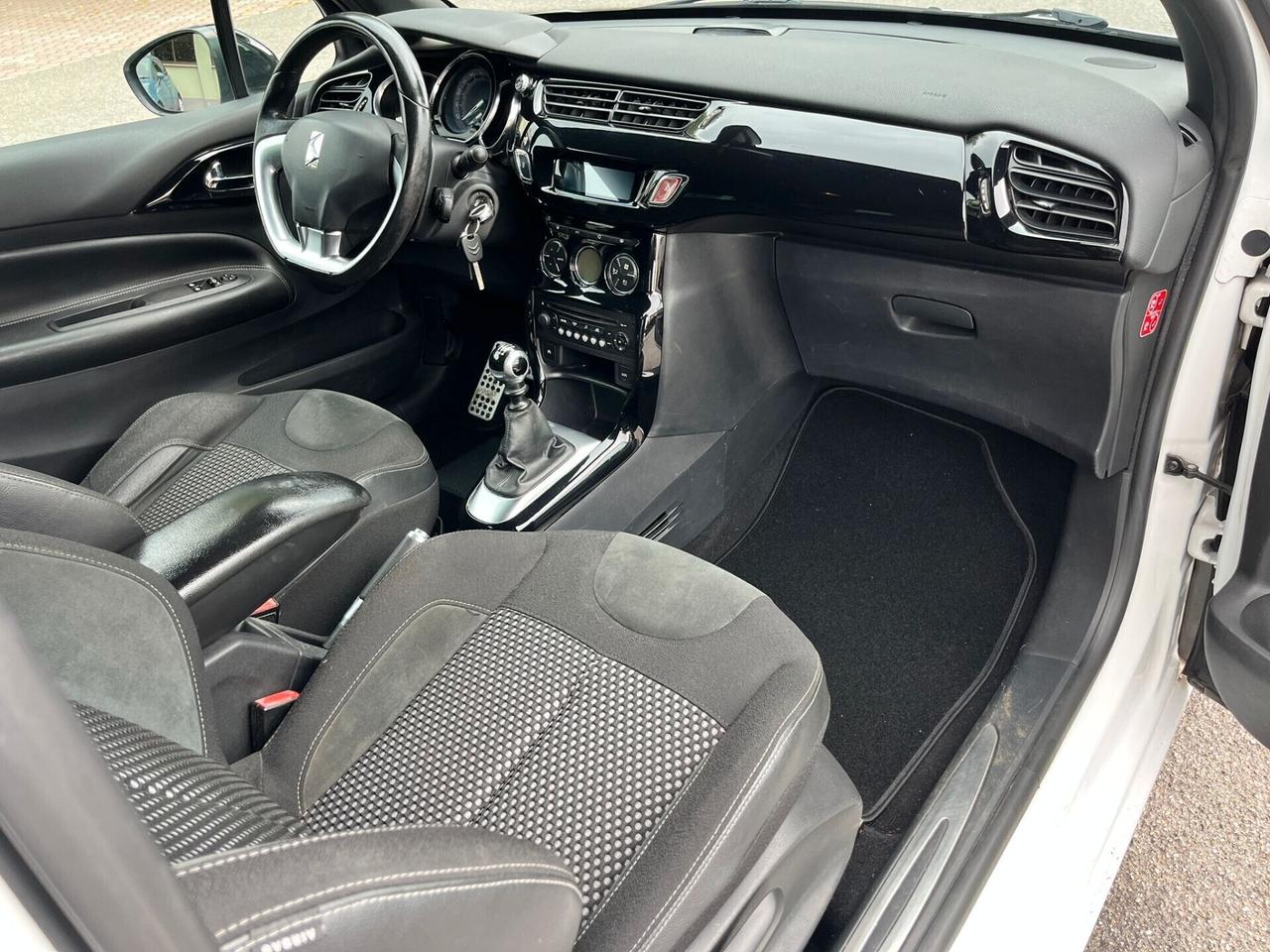 Ds DS3 DS 3 1.6 THP 155 Just Black