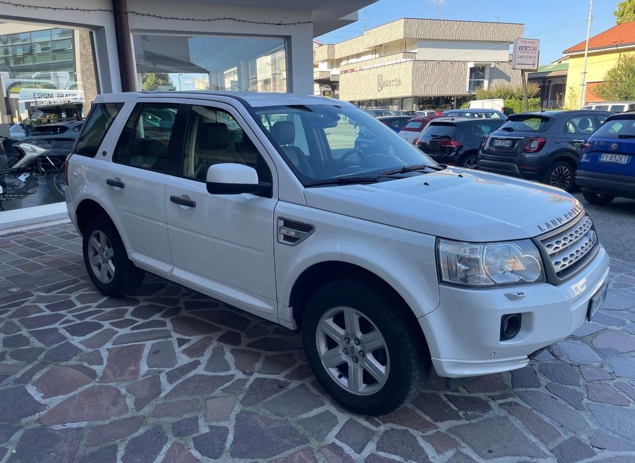 Land Rover Freelander 2.2 SD4 S.W. SE