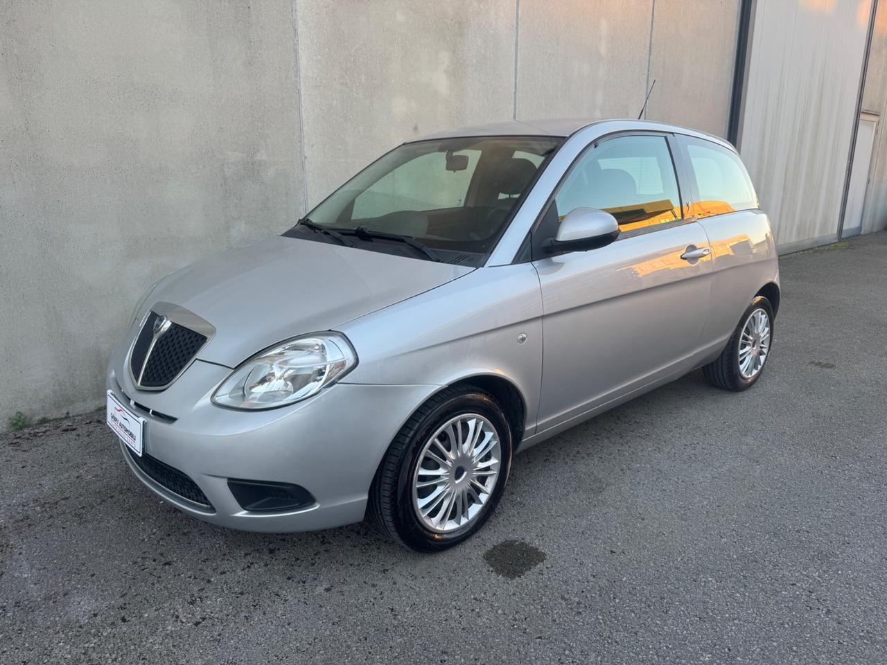 Lancia Ypsilon 1.2 Elle UNIPRO OK NEOP