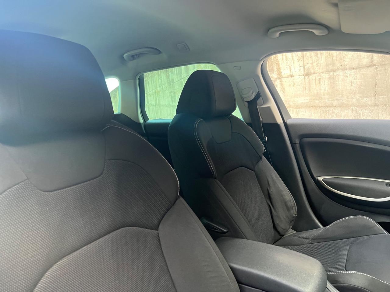 Citroen C5 2.2 B-T HDi 173 Business 178.000 km