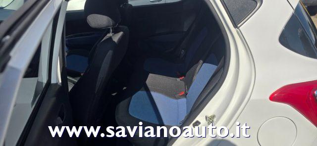 HYUNDAI i10 1.0 MPI Login A/T