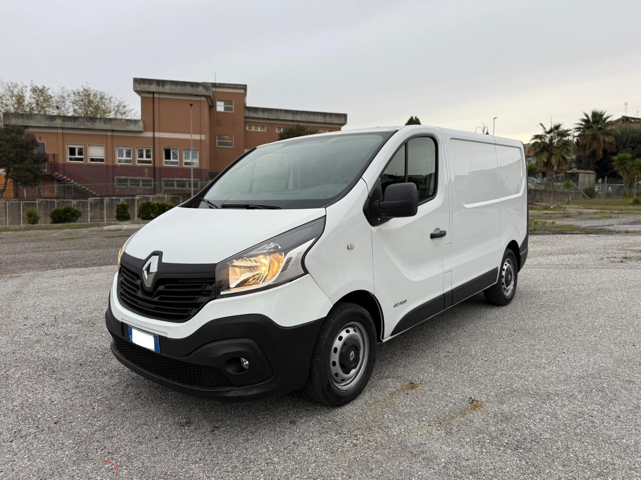 Renault Trafic T27 1.6 dCi 120CV PC-TN Furgone IVA Esposta