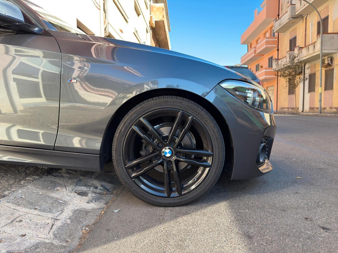 Bmw 116 116d 5p. Msport