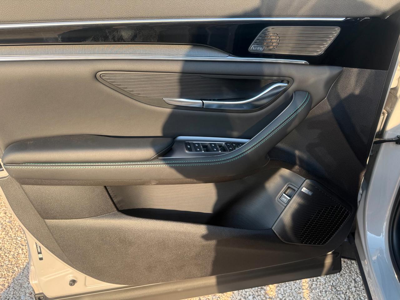 Byd Seal U DM-i 1.5 T 324 CV PHEV Design IVA ESPOSTA NUOVA NO VINCOLI