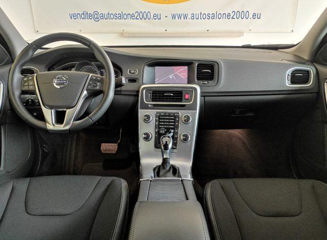 VOLVO V60 Cross Country D3 Geartronic Pro