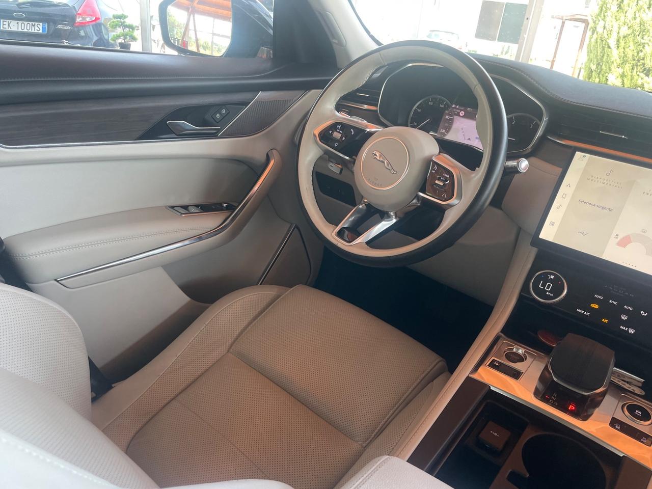Jaguar F-Pace 2.0 D 204 CV AWD aut. R-Dynamic HSE