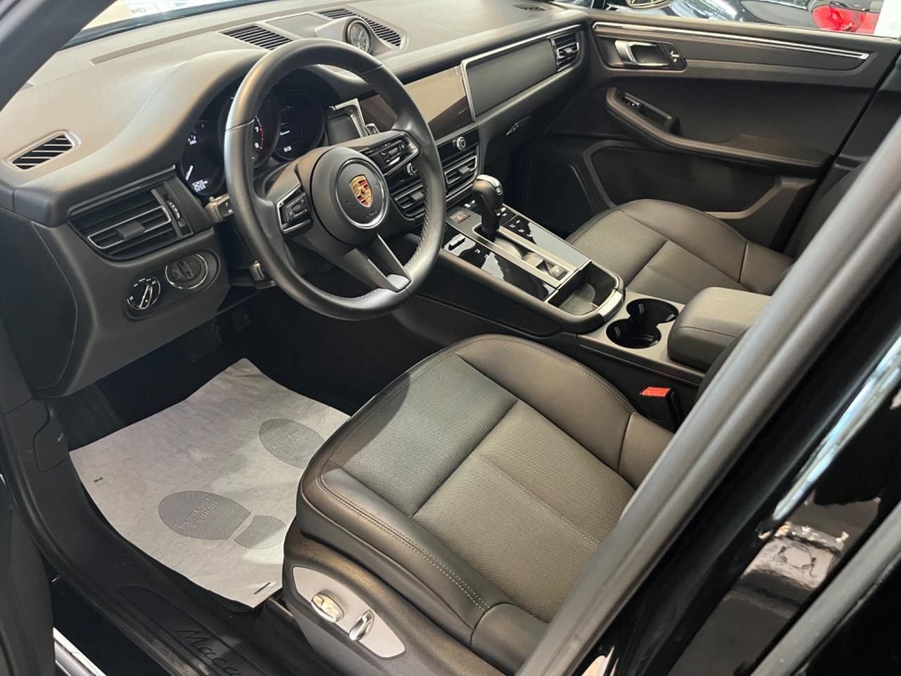 Porsche Macan 2.0 265cv 5000km My23' IVA ESPOSTA