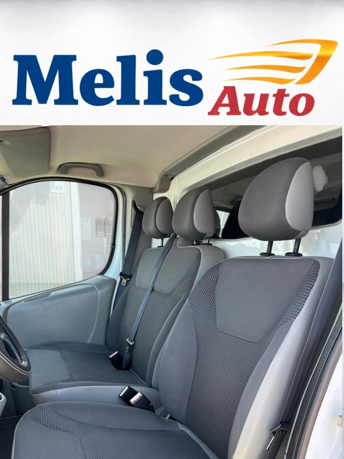 Opel VIVARO furgone cassonato 3 posti