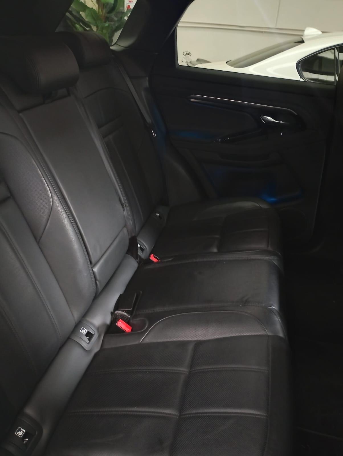 Land Rover Range Evoque 2.0D I4-L.Flw 150CV AWD Aut R-Dynamic HSE