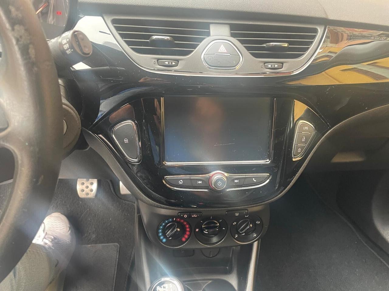 Opel Corsa 1.4 90CV GPL Tech 5 porte Innovation