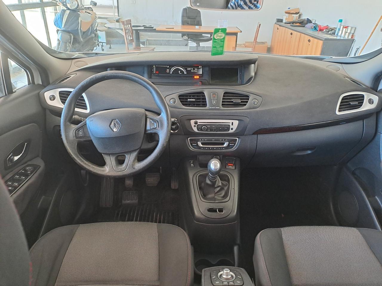 Renault Scénic XMod 1.5 dCi AUTOCARRO N1