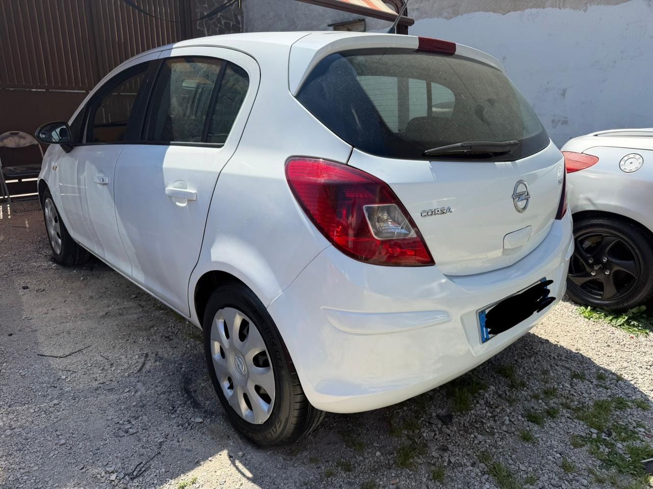 Opel Corsa 1.3 CDTI 75 cavalli F.AP. 5 porte anno 2013