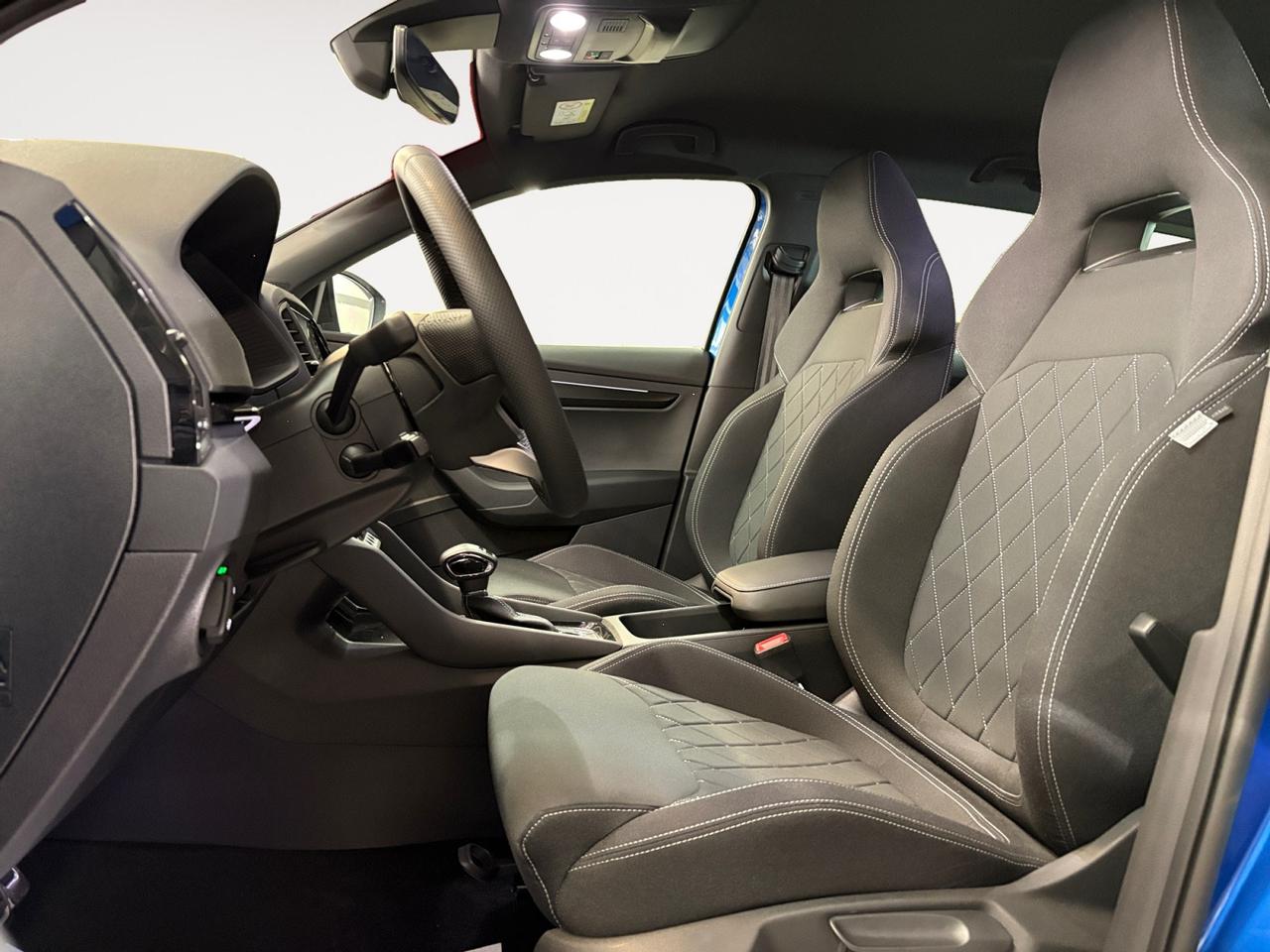 SKODA Karoq Sportline 2.0 TDI 110 kW 150 CV DSG