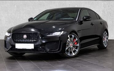 Jaguar XE Jaguar XE R-DYNAMIC BLACK OFFERTA NOVEMBRE!