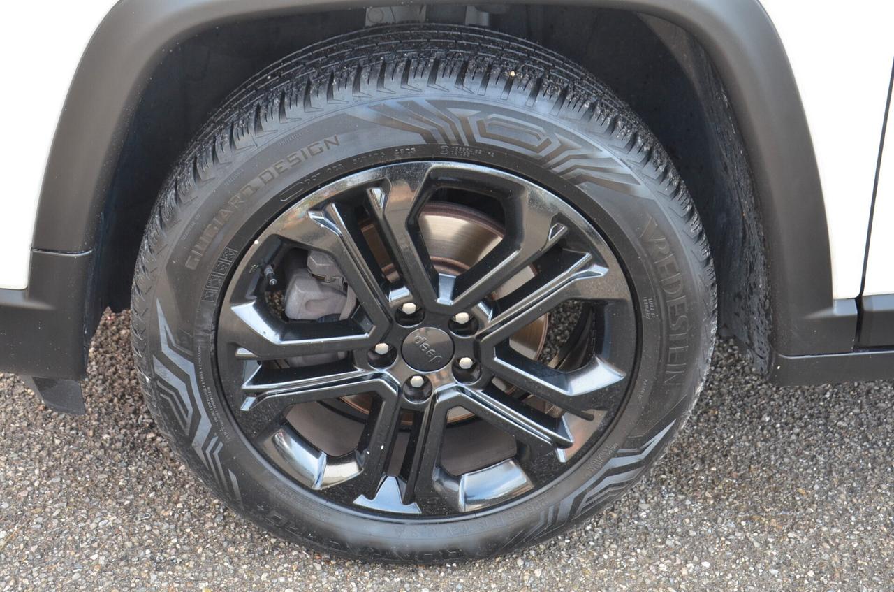 Jeep Compass 1.6 Multijet II 2WD Night Eagle