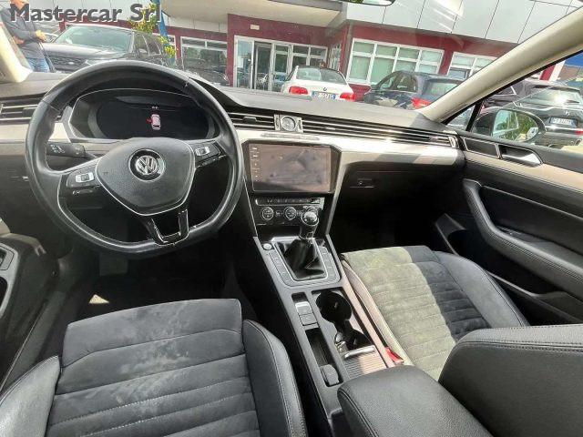 VOLKSWAGEN Passat Variant 2.0 tdi Highline Executive 150cv - FN023TV