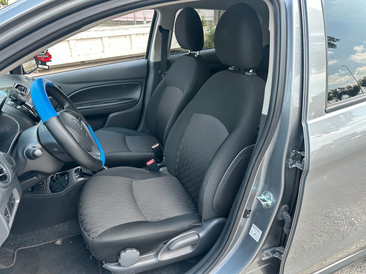 Mitsubishi Space Star Space Star 1.2 Invite Radio