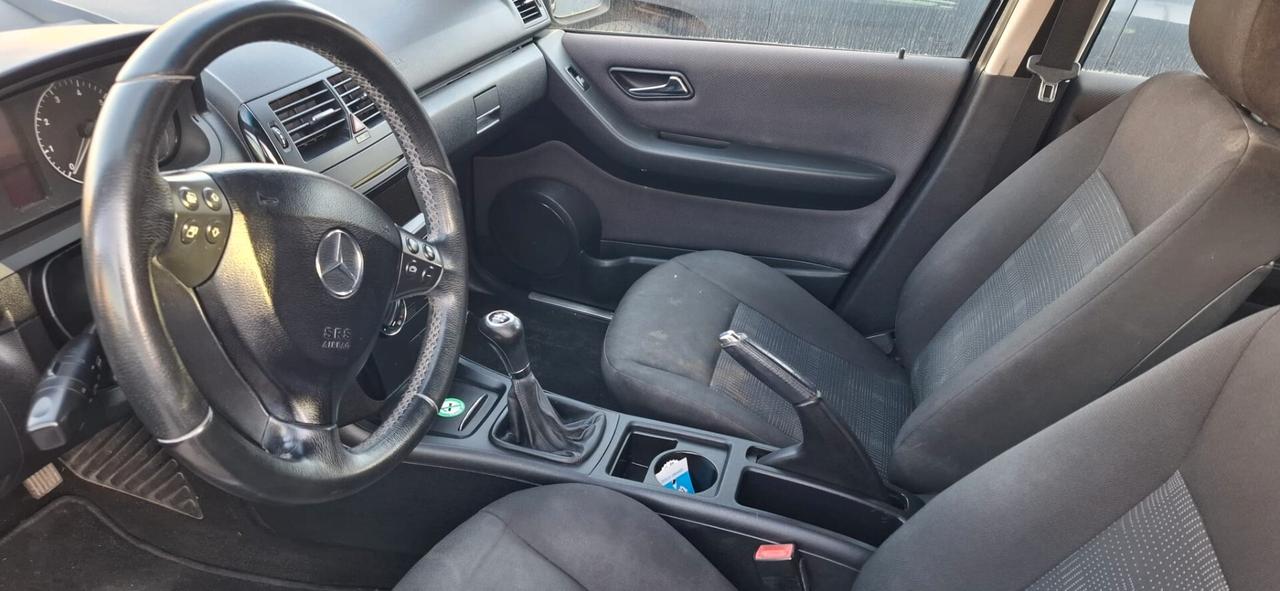 2010 Mercedes-benz A 160 BlueEFFICIENCY Elegance